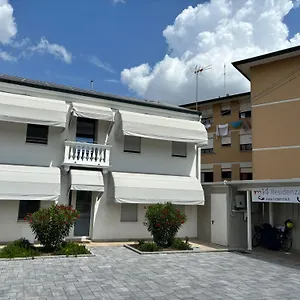  Affittacamere M14 Residenza Bassanello